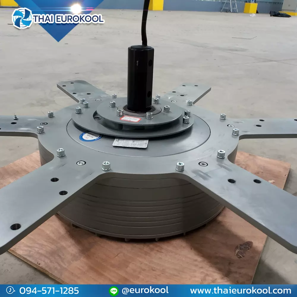 พัดลมยักษ์เพดาน EP370 ขนาด 3.7 เมตร